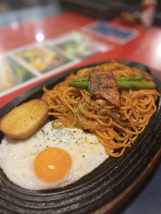【大分グルメ】老舗喫茶店のボリューム満点のカレーがすごい🍛