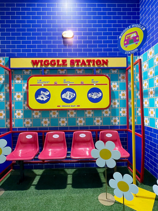 📍Wiggle Wiggle.Zip
