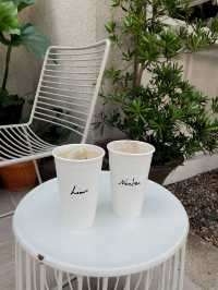 ☕️ 𝗔 𝗣𝗔𝗣𝗘𝗥 𝗖𝗨𝗣 𝗰𝗼𝗳𝗳𝗲𝗲 & 𝗳𝗿𝗶𝗲𝗻𝗱