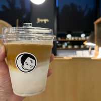 【台湾】台湾伝統とモダンデザインの融合：U.I.J Hotel & Hostel - 友愛街旅館