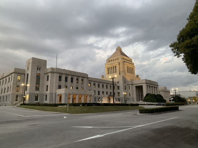 東京一日観光　国立競技場と東京駅丸ノ内庁舎