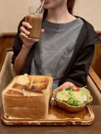 名物のドデカトーストが絶品！地元民に愛され創業40年