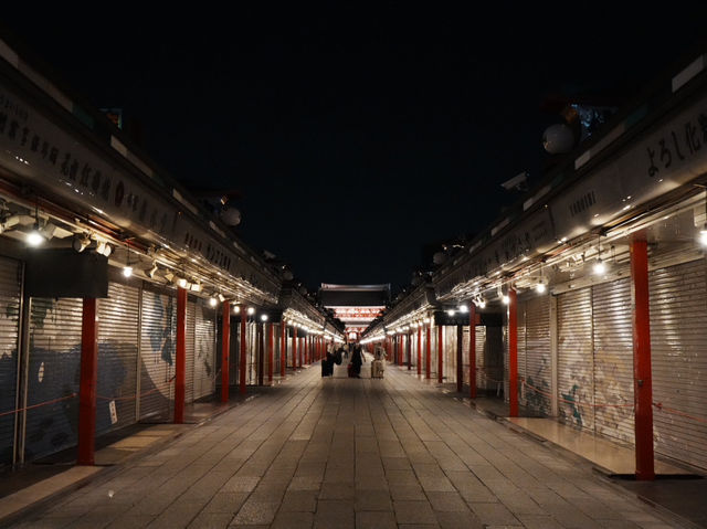【東京観光】浅草寺と雷門を楽しもう!🎐✨ 【東京観光】浅草寺と雷門を楽しもう!🎐✨
