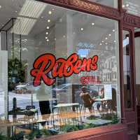Rubens Grill：墨爾本的燒烤盛宴 🍽️🔥