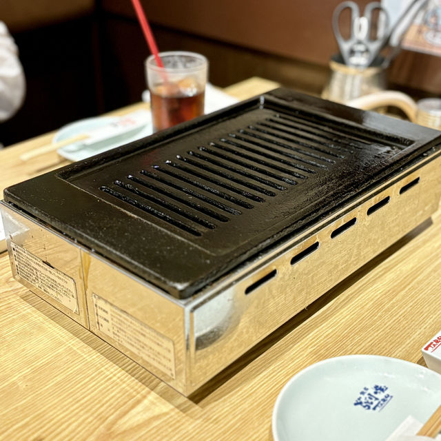 【大阪・難波】焼鳥と鳥刺しが味わえるお得なコース「鉄板ぢどり焼TARO 難波中店」