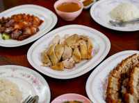 ร้านหลกอั้น เมนูอร่อย กินบ่อยไม่เบื่อ !!