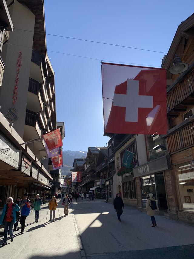 A Stroll Through Zermatt: Matterhorn Magic in Autumn