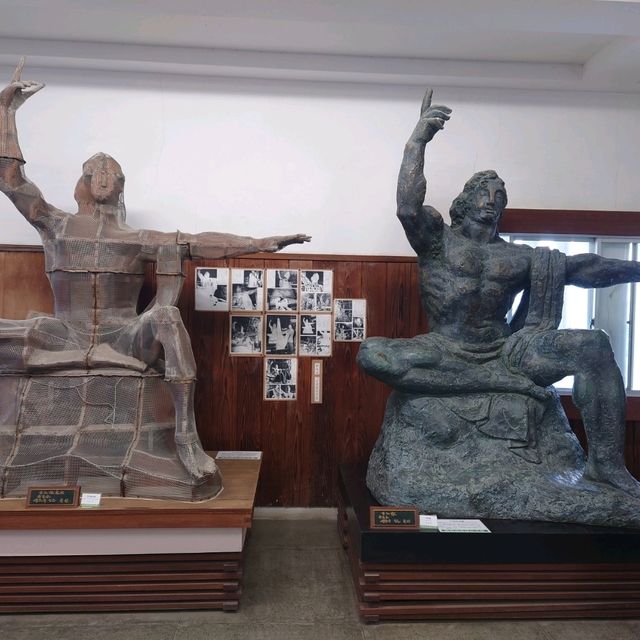 迫力ある彫刻の数々「西望記念館」
