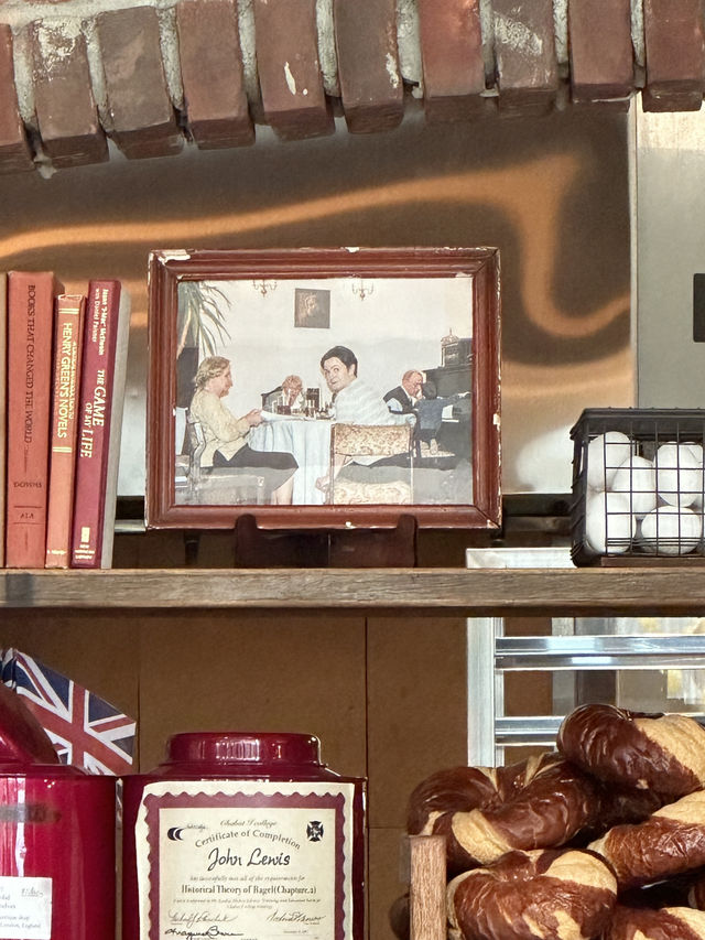 유럽 감성 핫플 베이글 성지 런베뮤 🥯