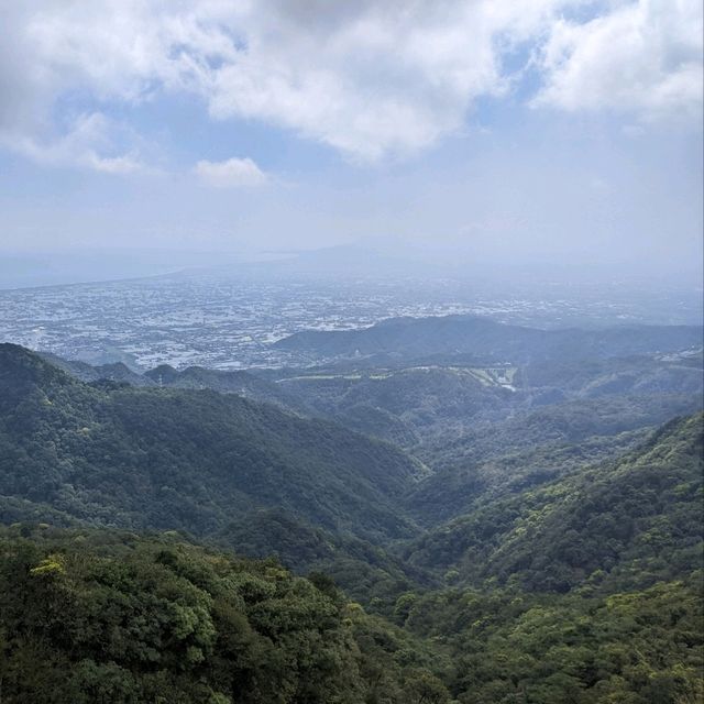 宜蘭郊山小百岳，宛如抹茶巧克力的三角崙山：抹茶山
