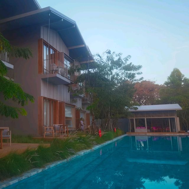พักผ่อนฮีลใจ​ ณ​ โรงแรมศาลาบางปะอิน