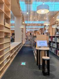 景點推薦：武藏野美術大學圖書館——藝術與建築的完美融合