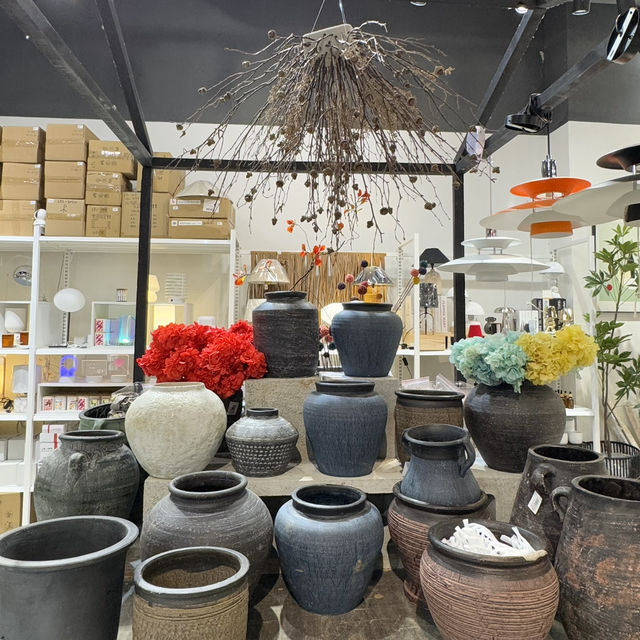 Solo Trip Festivities: Exploring U.JU Malaysia’s Holiday Magic