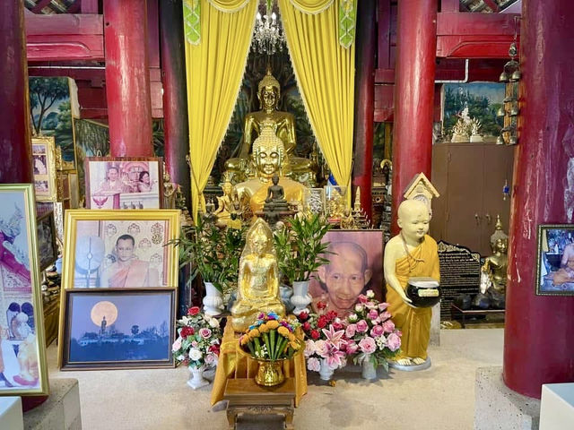 หลวงพ่อทันใจ @เชียงใหม่ 