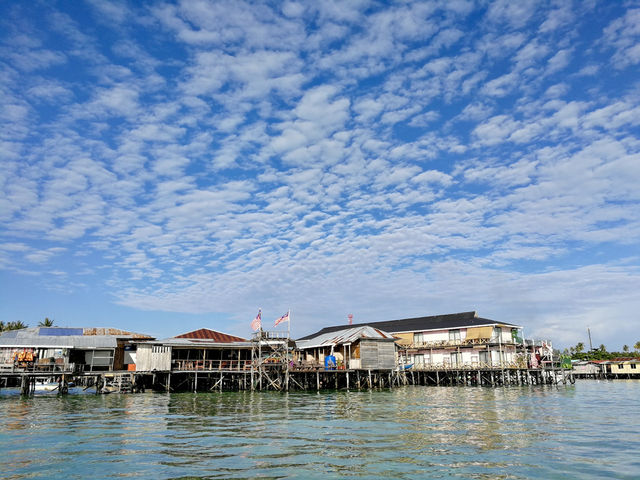 A Diver’s Haven with Fresh Seafood Delights, Mabul