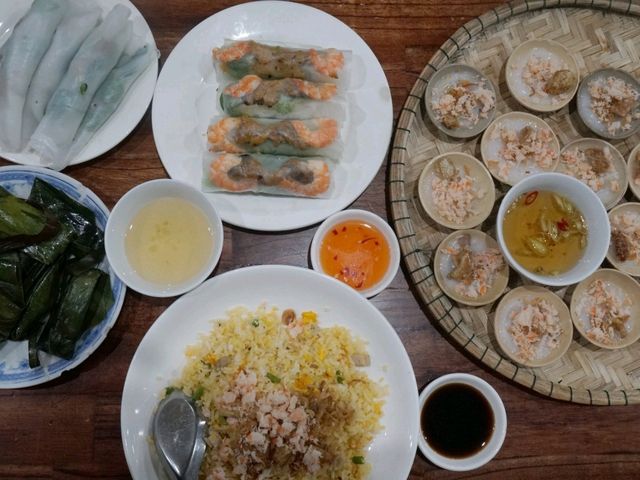 พิกัดรานดัง เว้ เวียดนาม Quán Hạnh Restaurant 