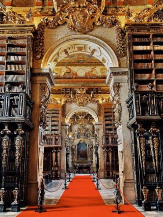 Coimbra University & Library