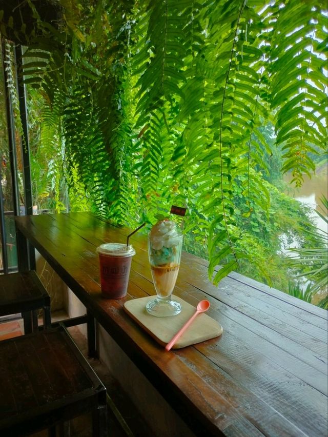 【ルーイ】自然の中のカフェNua Coffee Loei