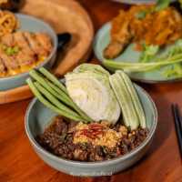 ร้านแซ่บบบเขาหลัก 🌶️🩷