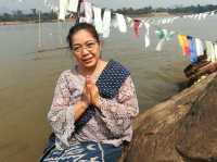 พระธาตุกลางน้ำโขง อายุ2000ปี