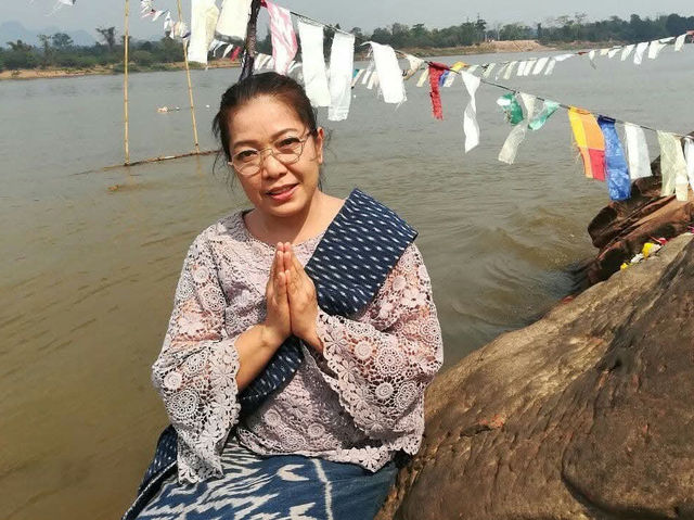 พระธาตุกลางน้ำโขง อายุ2000ปี