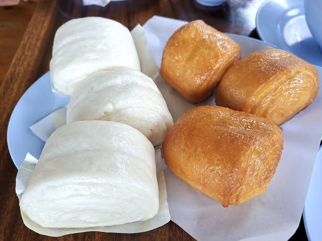 “ร้านบ้านดิน”ร้านอาหารจีนบนดอยผาตั้ง