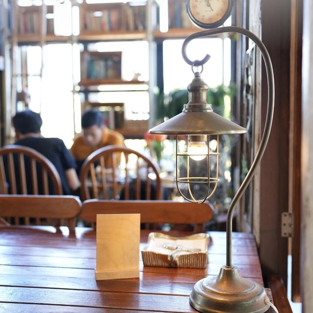 🎂 Let Me Tell You Our Story Cafe