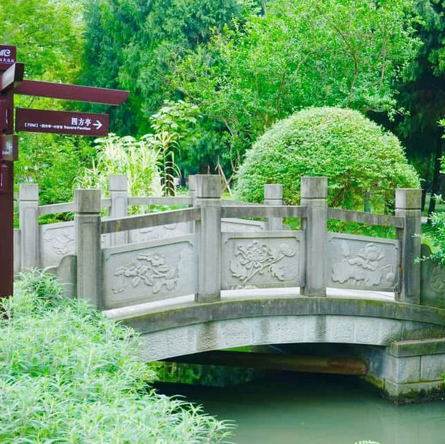 Discovering the Charm of Huanglongxi Ancient Town 🇨🇳