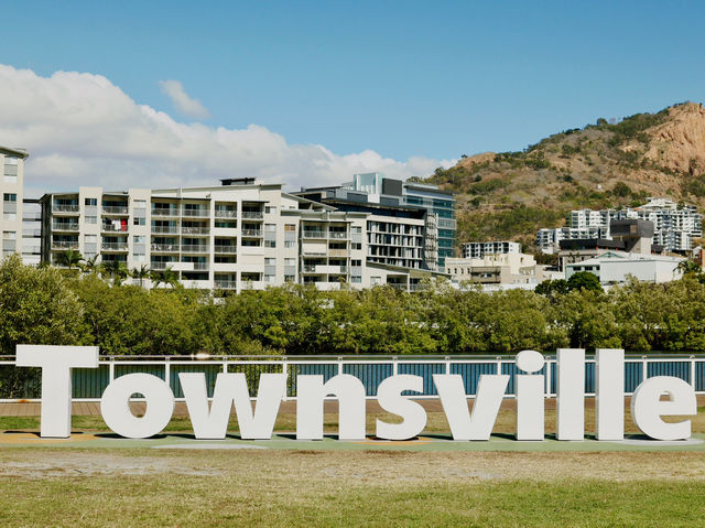 探索澳洲的城市魅力：Townsville City Walk一日遊的完美體驗 🌆🚶‍♂️