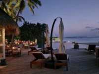 [🇲🇻モルディブ] サンセットとカクテルを楽しむ、Milaidhoo MaldivesのCompass Bar