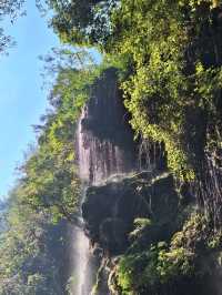 เยือนน้ำตกทีลอซู🏞สัมผัสความยิ่งใหญ่ของธรรมชาติ⛰️