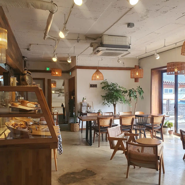 Cafe512