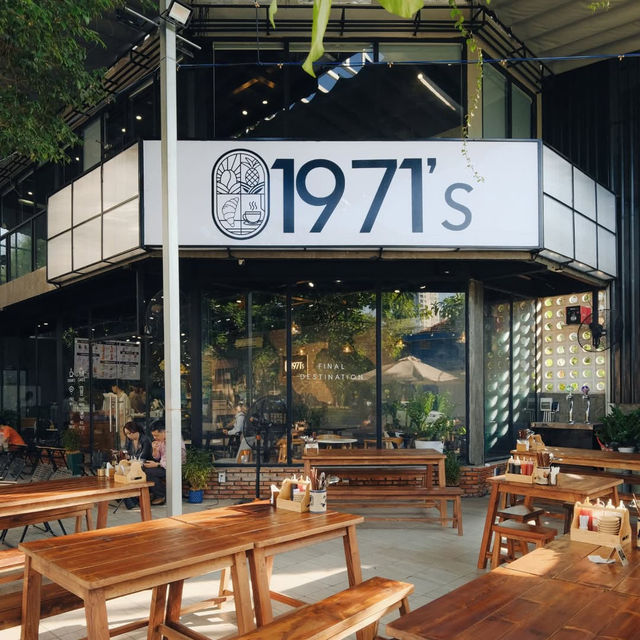 1971's Cafe & Bistro  @ Van Minh