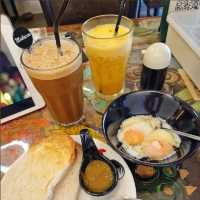 Calanthe Art Cafe