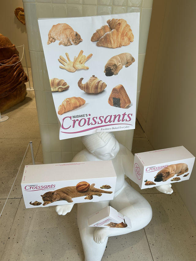 【ソウル🇰🇷新沙】おにぎり×クロワッサン！？カフェ🥐