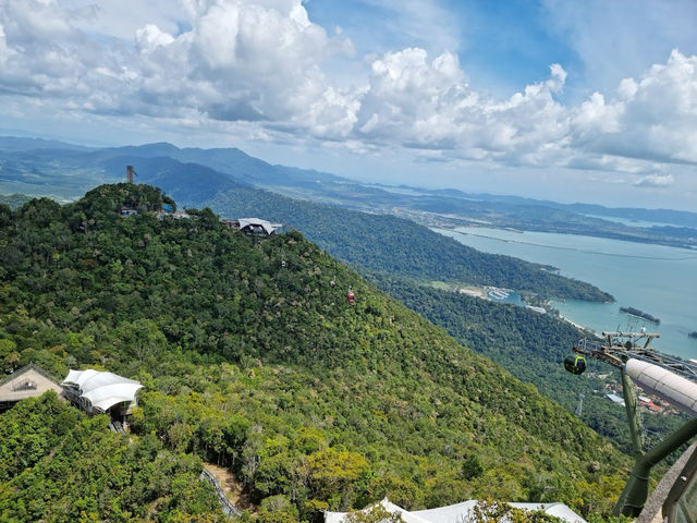 ☁️ Langkawi Sky Bridge: Walk Among the Clouds at 660m Above Sea Level!