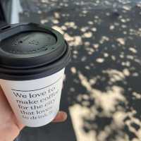 🇦🇺 シングルオリジン豆を使用した高品質なコーヒーが魅力のカフェ