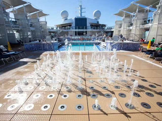  CELEBRITY SOLSTICE: Where Classic Luxury Meets Epic Ocean Views! 🚢