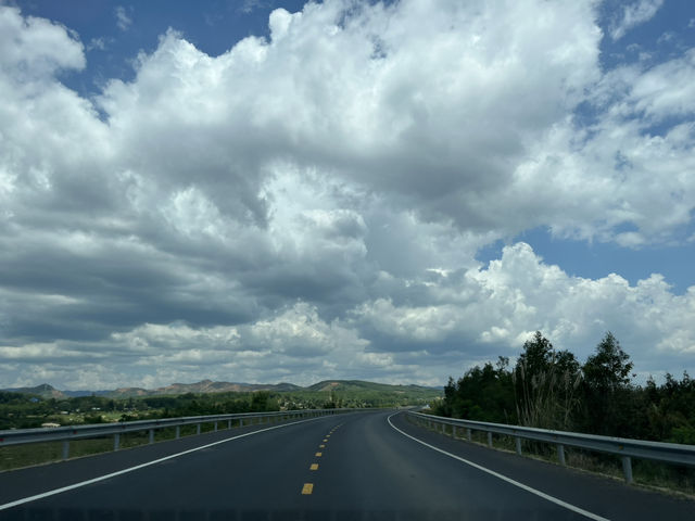 THÀNH PHỐ PLEIKU 2N1Đ