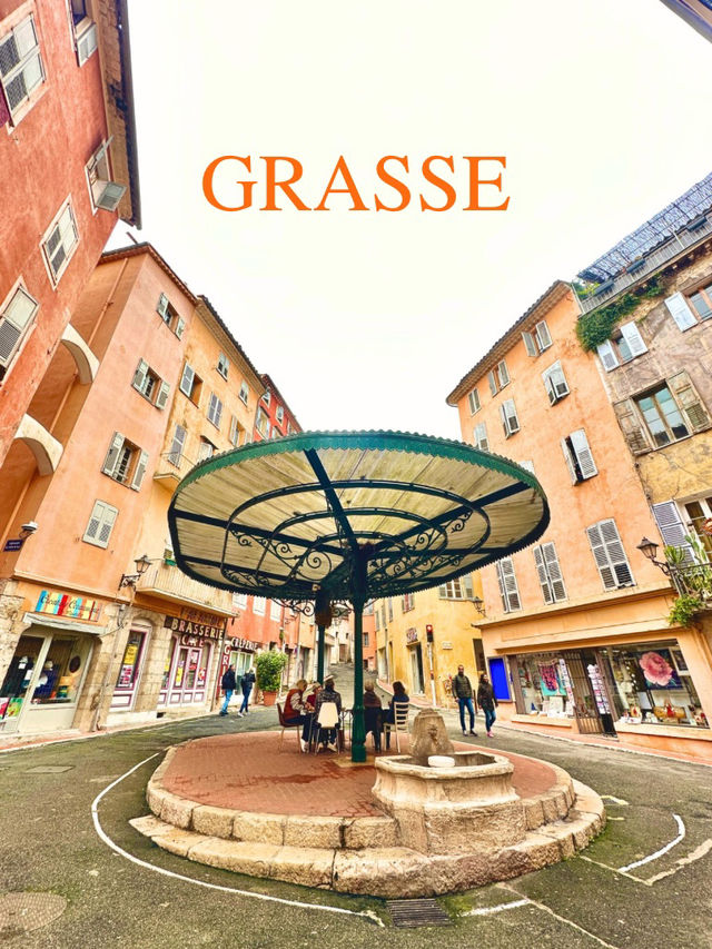กราซ (Grasse) เมืองน้ำหอม