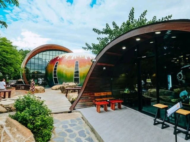 the Gardener Cafe