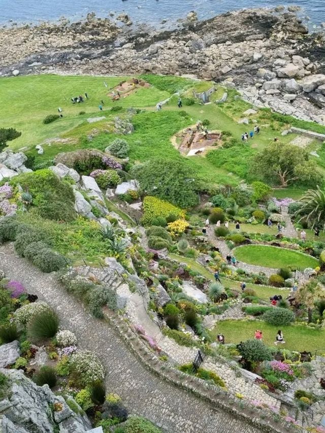 St Michael’s Mount – A Tidal Journey into Myth and Majesty