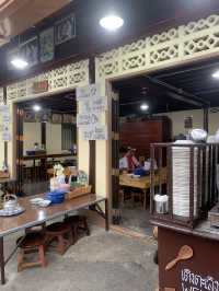 โจ๊กนั่งยอง สังขระบุรี