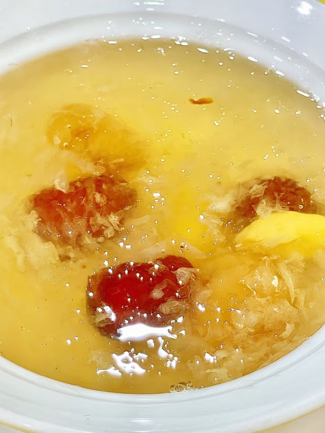 曼谷｜這碗養顏燕窩甜湯 是我愛的珠媽媽燕窩老店，溫柔補氣又補心