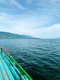 Scenic Ferry Ride from Tiga Raja to Tuk Tuk: A Lake Toba Adventure