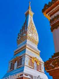 พระธาตุพนม – สถานที่ศักดิ์สิทธิ์คู่แผ่นดินอีสาน