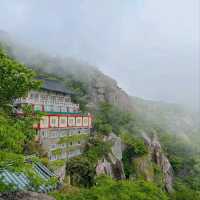 Peaks, Temples & Coastal Feels