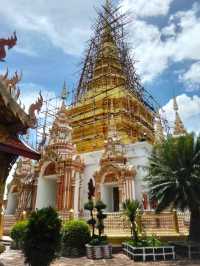 วัดพระพุทธบาทตากผ้า จ.ลำพูน