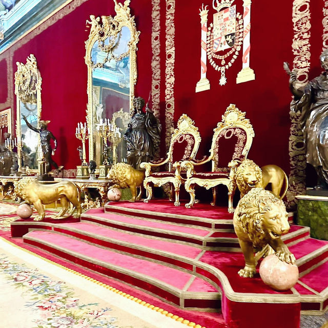 Regal Grandeur: Stepping into the Splendor of Royal Palace of Madrid 🇪🇸