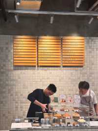 Brewing Moments in Central: Blue Bottle Vibes!
